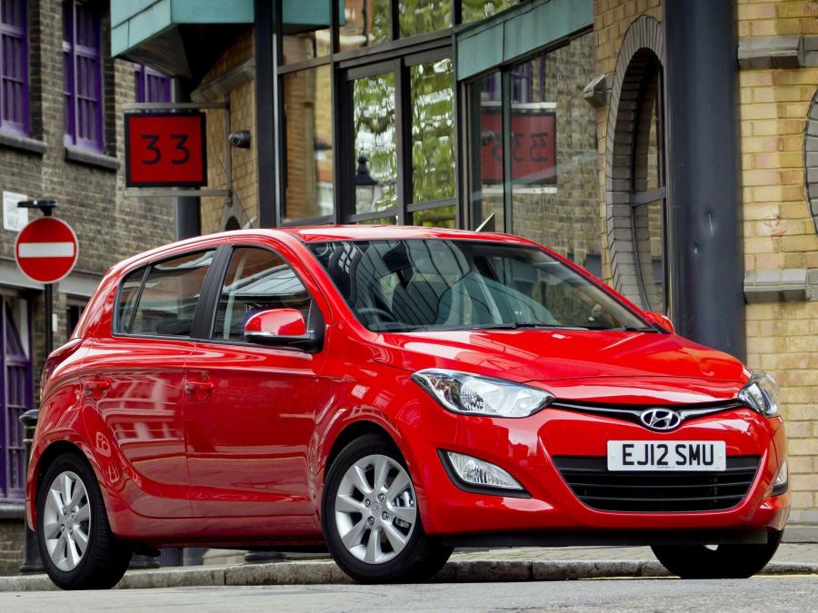  Hyundai i20 2012 года  (UK) (фото 7 из 7)